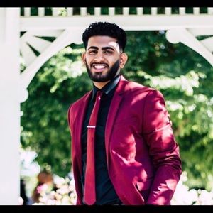 Meet your Posher, Aby